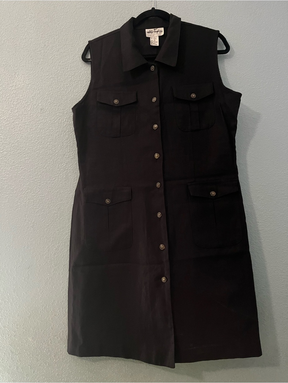 Alix Taylor Linen-Blend Sleeveless Black Button-Front Midi Dress